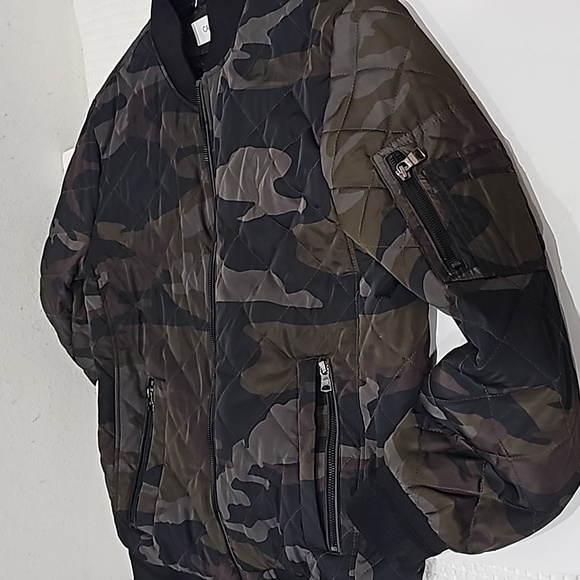 Calvin Klein Mens Jacket Camo Quilted Bomber Jacket Size M - Picture 7 of 14